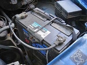 鉛酸電池用於自動化設備中。